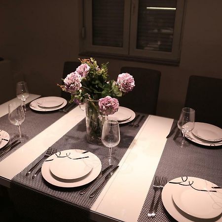 Booking Zadar Villa Franov With Pool, 10 Min From The Old Town Of 扎达尔 外观 照片