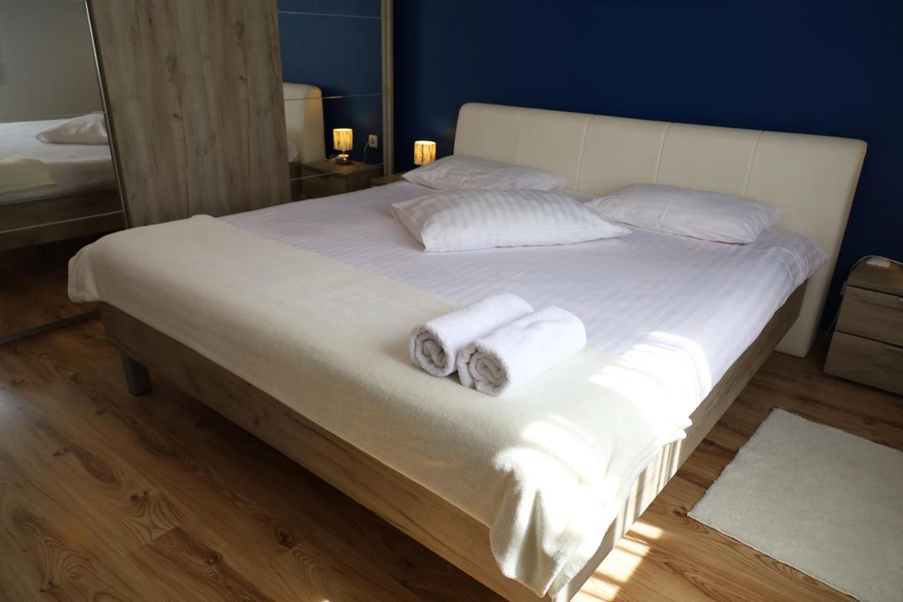 Booking Zadar Villa Franov With Pool, 10 Min From The Old Town Of 扎达尔 外观 照片