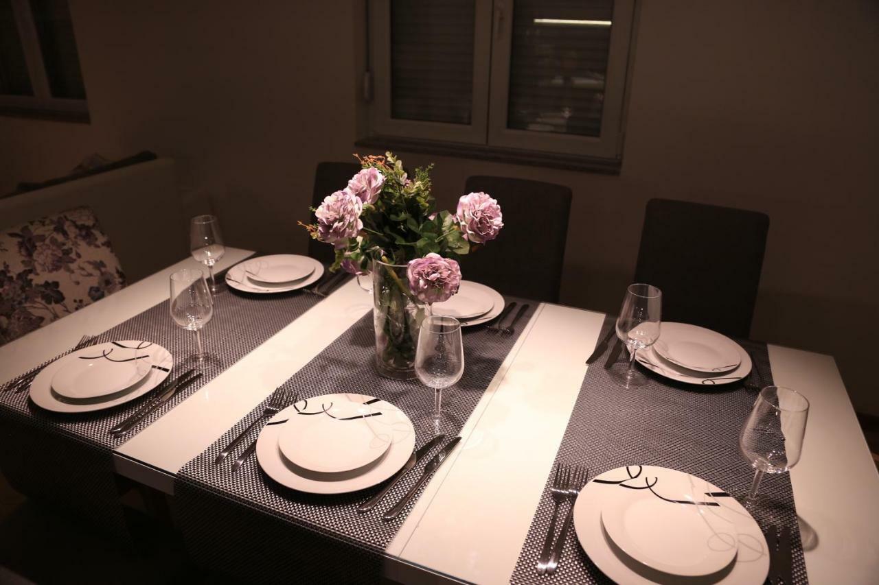 Booking Zadar Villa Franov With Pool, 10 Min From The Old Town Of 扎达尔 外观 照片